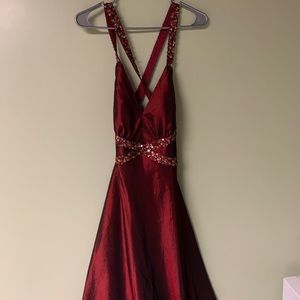 red homecoming dress (brand new)
